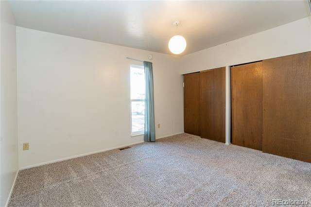 Building Photo - 6927 Totara Pl