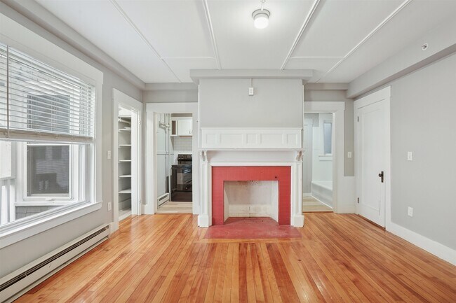 Building Photo - 3 Merrimack St