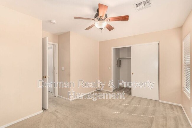 Building Photo - 6316 W Branham Ln