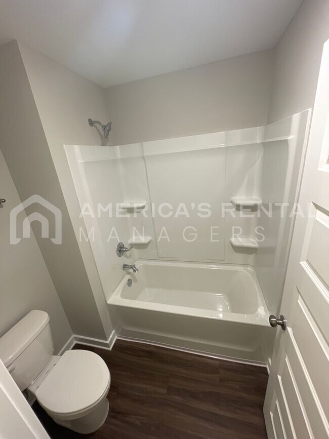 Building Photo - Home for Rent in Oak Grove, AL!!! Availabl...