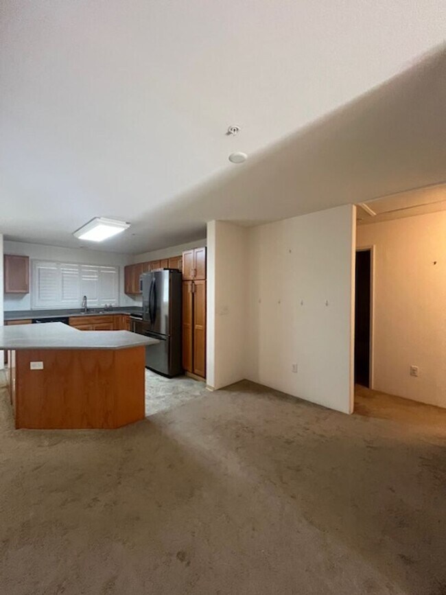 Building Photo - Nohona III at Kapolei 3 bedroom/2 bath with 1 car garage.