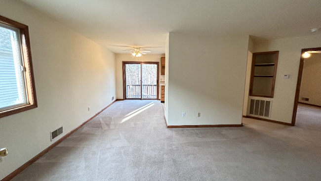 Building Photo - 4212 Menga Dr
