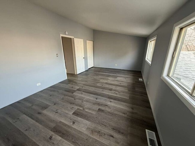 Building Photo - 1612 Islandview Ct