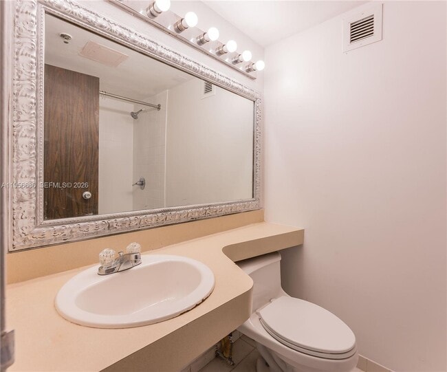 Building Photo - 16450 NW 2nd Ave