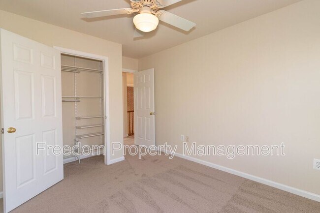 Building Photo - 80 Brookshire Dr