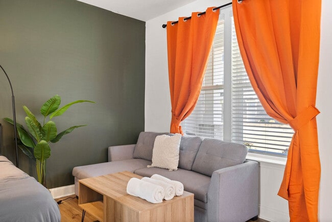 Building Photo - 3105 Banyan Btm Ln