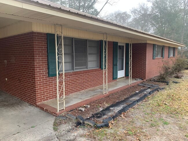 Building Photo - 506 Zetterower Rd