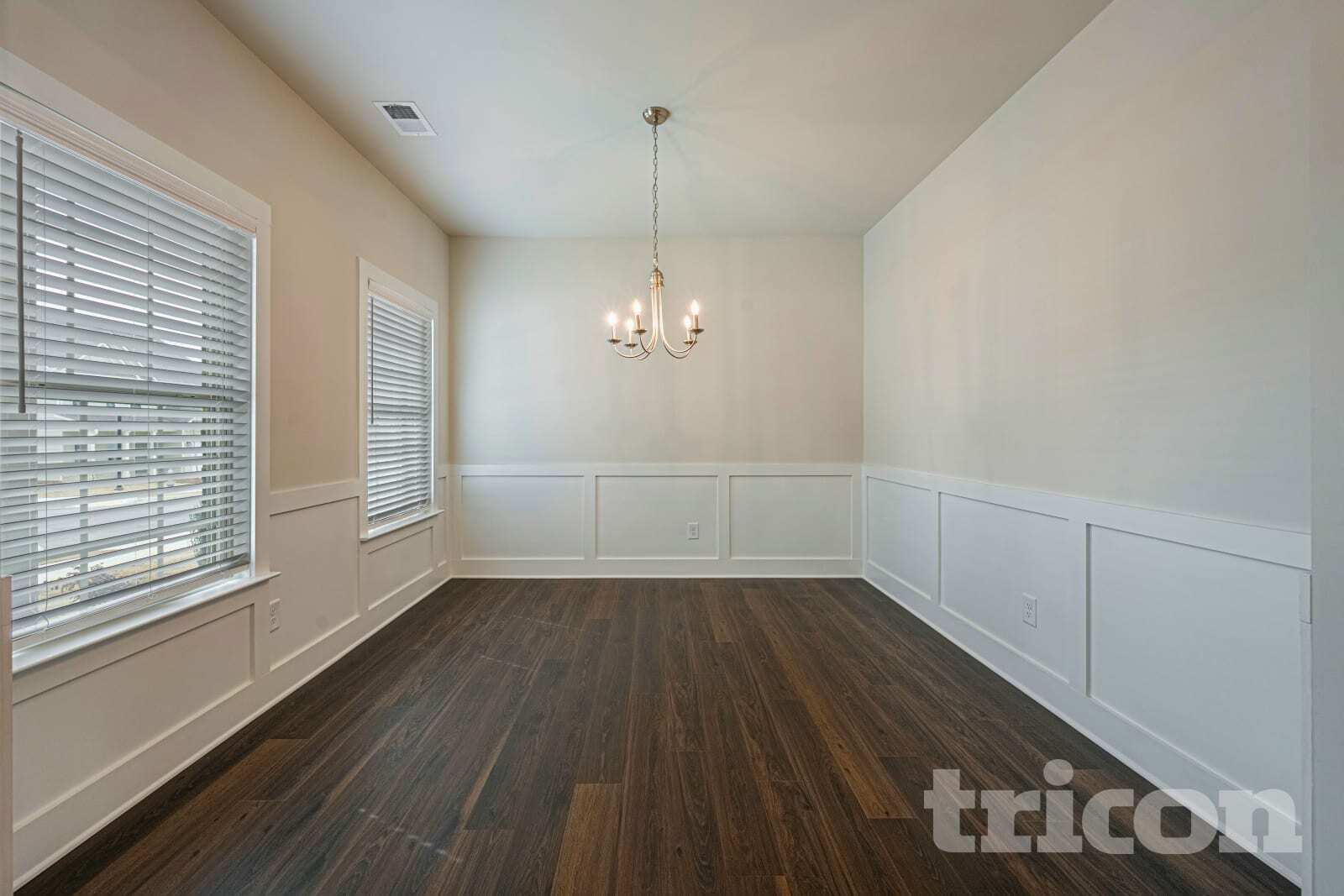 Building Photo - 409 Curlin Ct