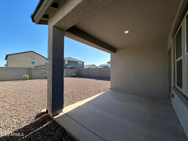 Building Photo - 6524 W Magdalena Ln
