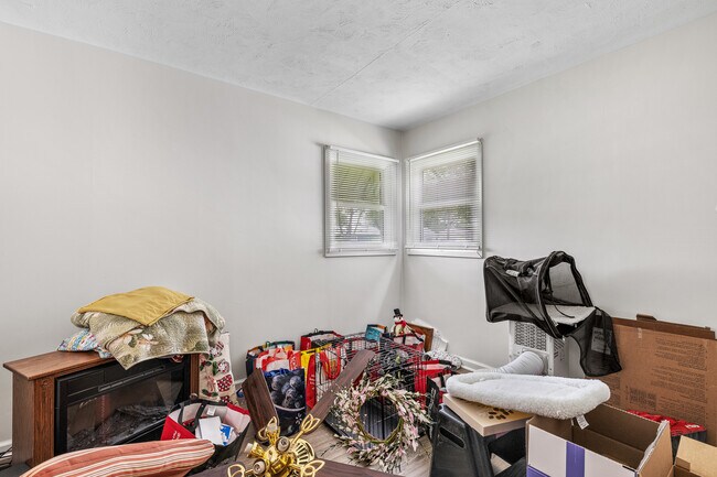 Building Photo - 39 Patton Rd