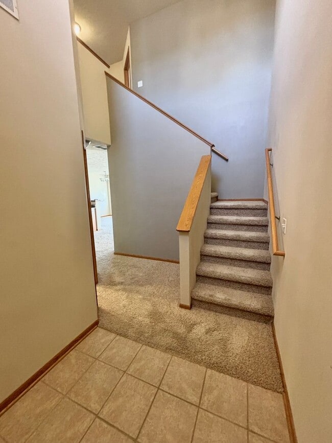 Building Photo - 1758 N 177th Plaza