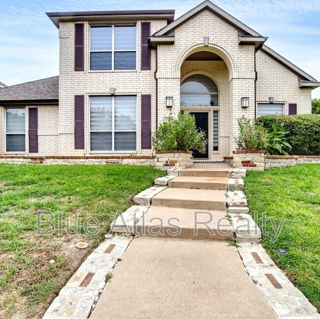 Building Photo - 2420 Elm Leaf Ln