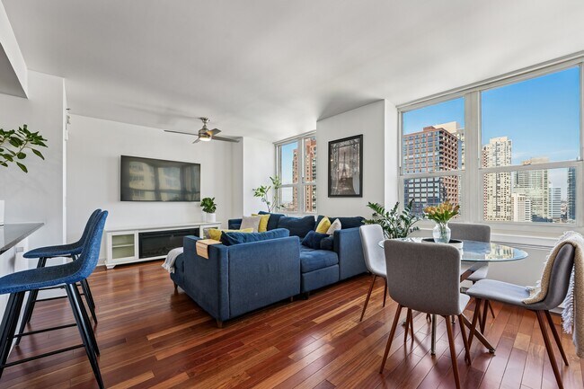 Building Photo - 88 Morgan St