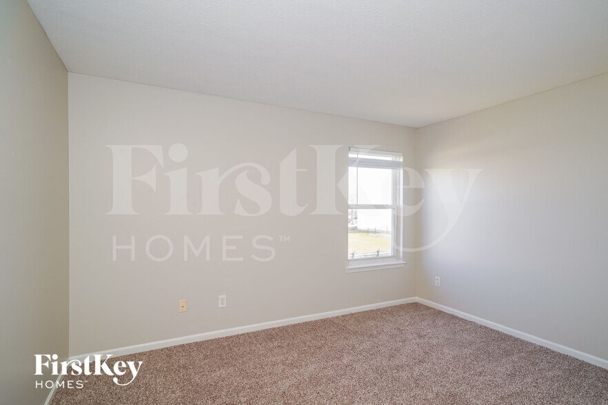 Building Photo - 694 Morgan Way