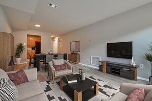 Building Photo - Wakefield Terrace