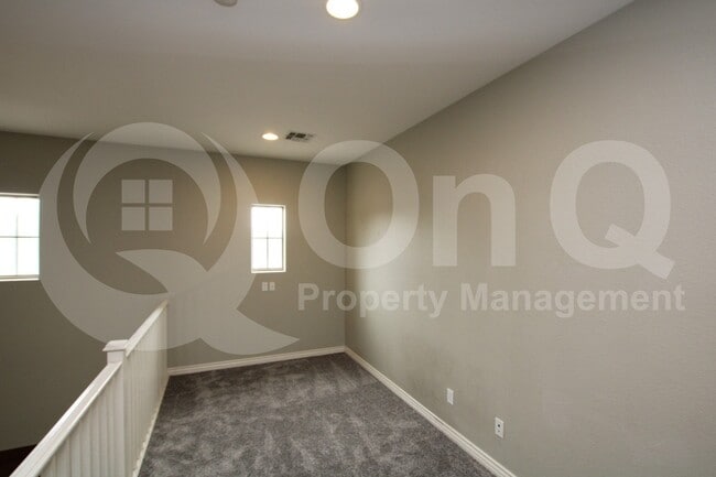 Building Photo - 19134 E Lark Dr