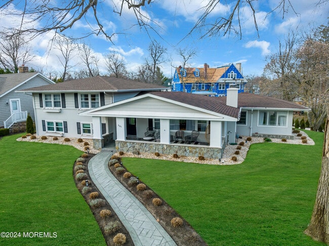Building Photo - 201 Buttermere Ave
