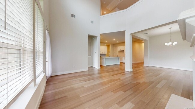 Building Photo - 11526 Hollering Pass