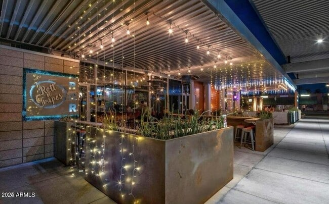 Building Photo - 4750 N Central Ave