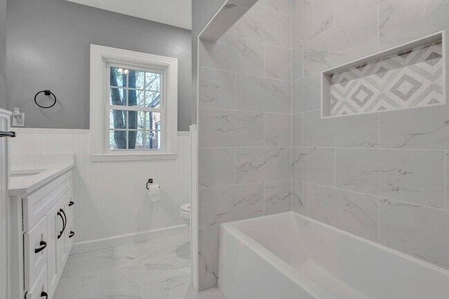 Building Photo - 4679 Walnut Grove Rd