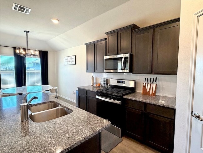 Building Photo - 7416 Raynor Pl