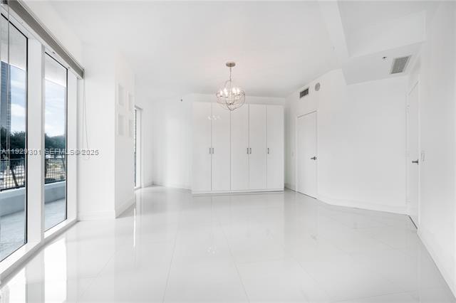 Building Photo - 60 SW 13th St