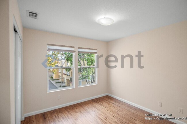 Building Photo - 3583 Madison Common