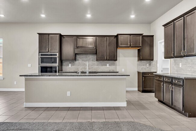 Building Photo - 9044 Antelope Ave