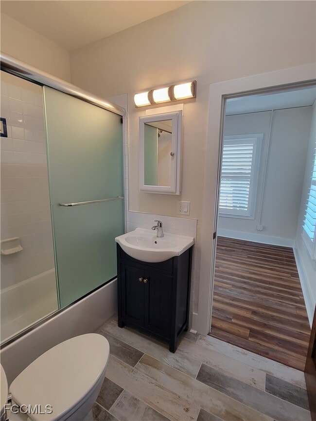 Building Photo - 1603 Woodford Ave