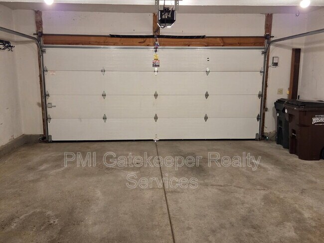 Building Photo - 9834 Chimney Sweep Ln