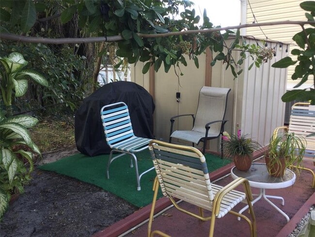 Building Photo - 1449 SW 87th Terrace