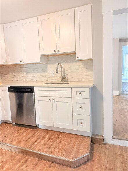 Building Photo - 1 West St