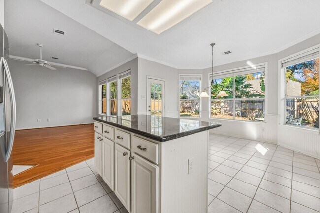 Building Photo - 20814 Lake Park Trail