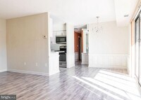 Building Photo - 7618 Savannah St