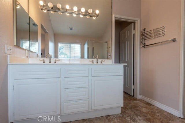 Building Photo - 14136 Visions Dr