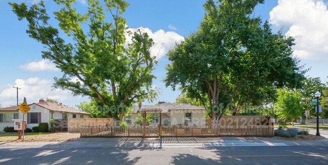 Building Photo - 4741 60th St