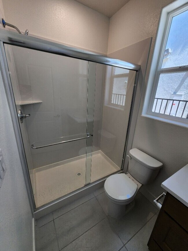 Building Photo - Introducing Your New Dream Home