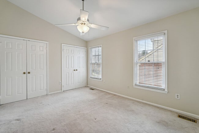 Building Photo - 5407 Grove Ridge Way