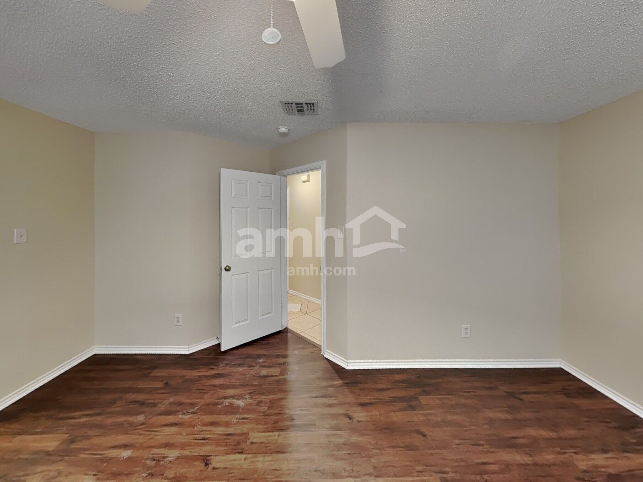 Building Photo - 16635 Blanco Ky