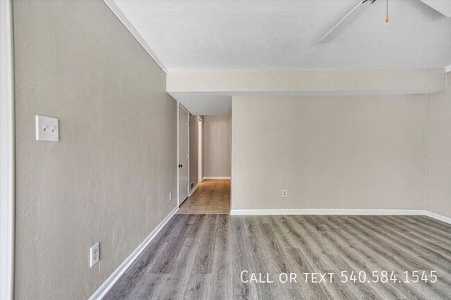 Building Photo - 7311 Maple Ct SW