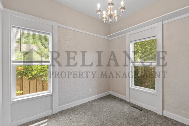 Building Photo - 201 S Volutsia Ave