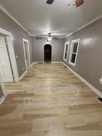 Building Photo - 1119 Earl St