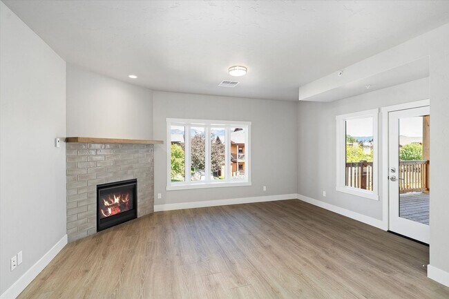 Building Photo - Riverwalk Whitefish Condo