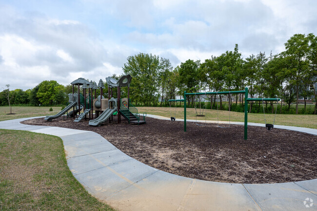 Building Photo - Meridian Homes at Sycamore Drive