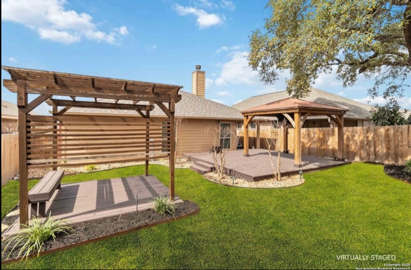 Building Photo - 5618 Thunder Oaks