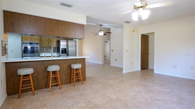 Building Photo - 10960 Echo Loop