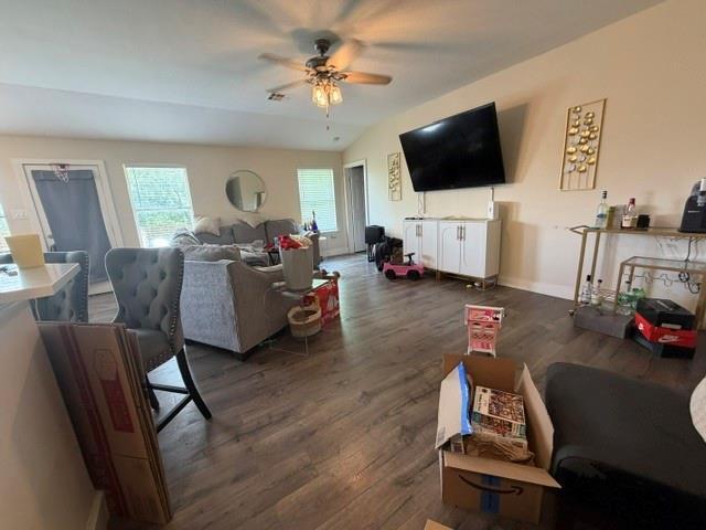 Building Photo - 4003 Ayala Dr