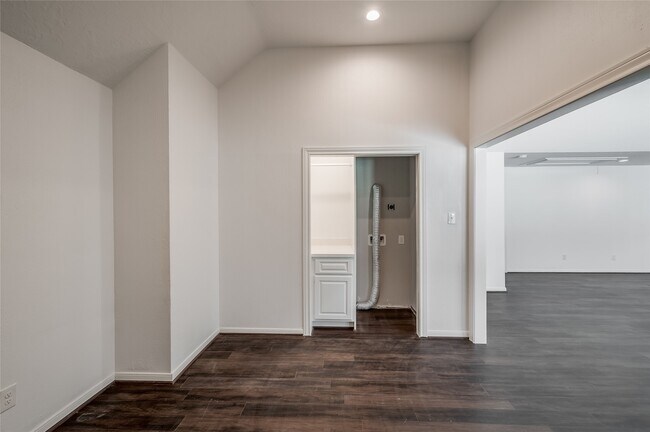 Building Photo - 5527 Fragrant Cloud Ct