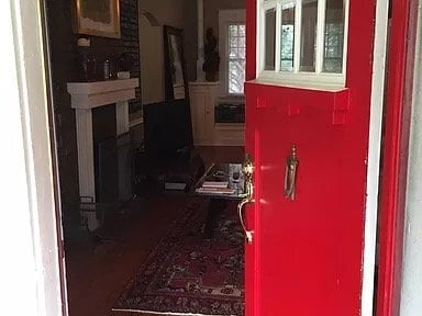 Building Photo - 109 Hill Ave