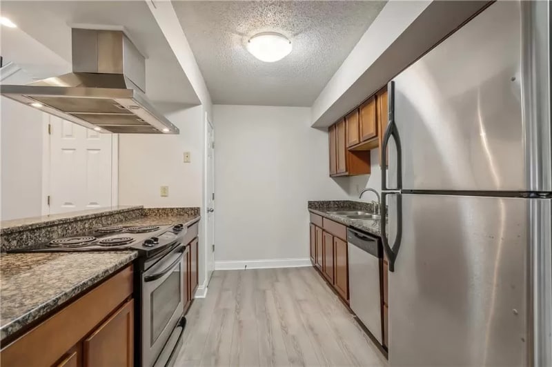 Building Photo - 350 Atalin St